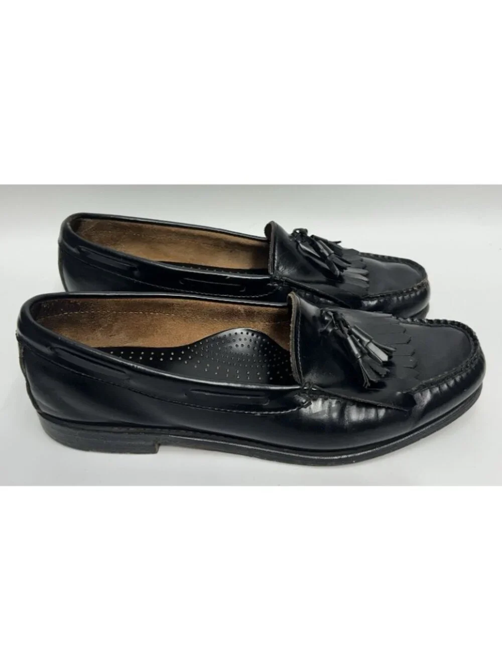 G.H. Bass Weejuns Tassel Loafers Men’s Sz 11.5 D Black Leather Kiltie Fringe USA
